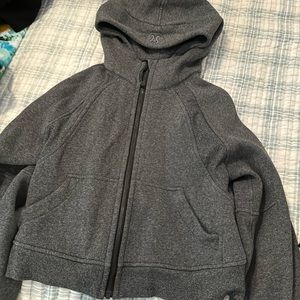 Lululemon scuba full zip in gray size xs/s